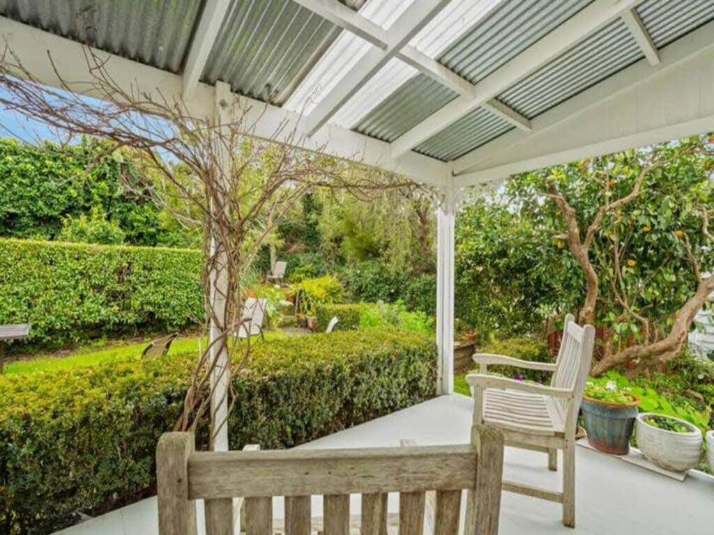 Cheerful 1 Bedroom Home With Free Parking Auckland Bagian luar foto