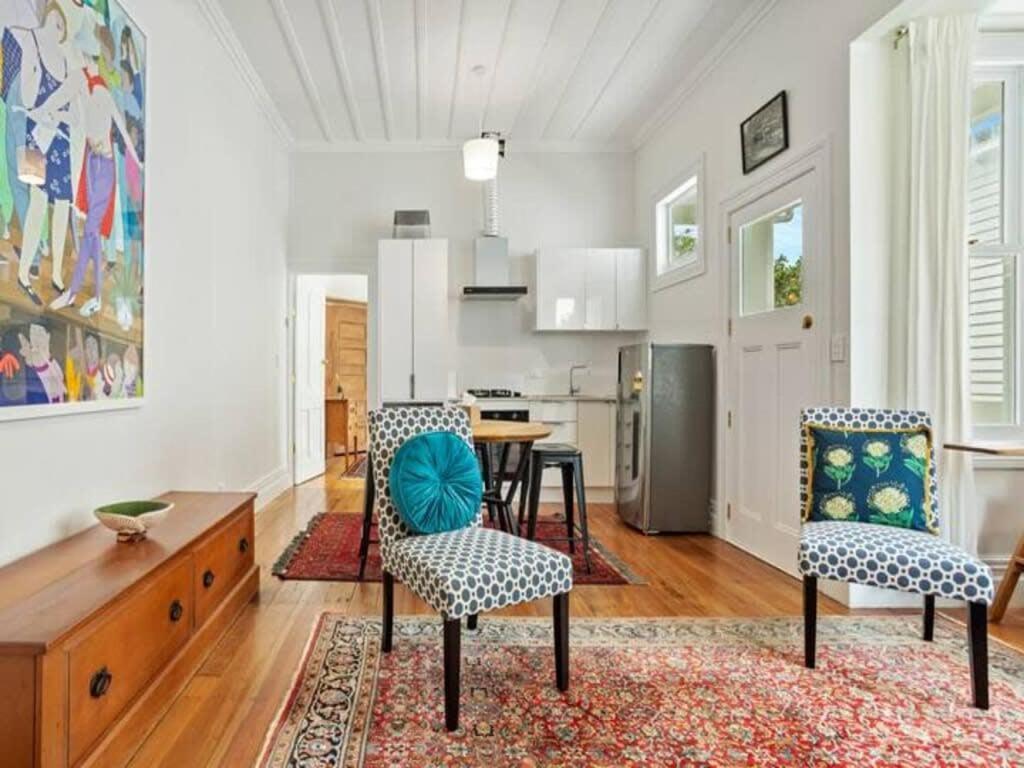 Cheerful 1 Bedroom Home With Free Parking Auckland Bagian luar foto
