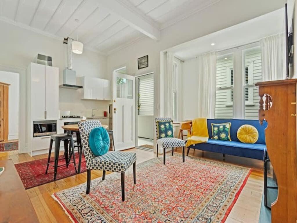 Cheerful 1 Bedroom Home With Free Parking Auckland Bagian luar foto